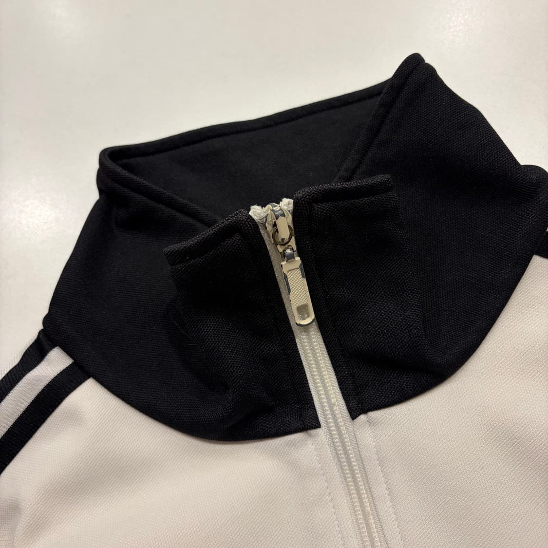 [105] 아디다스 베켄바우어 삼선 트랙탑 져지 화이트 블랙 B732 상품이미지4