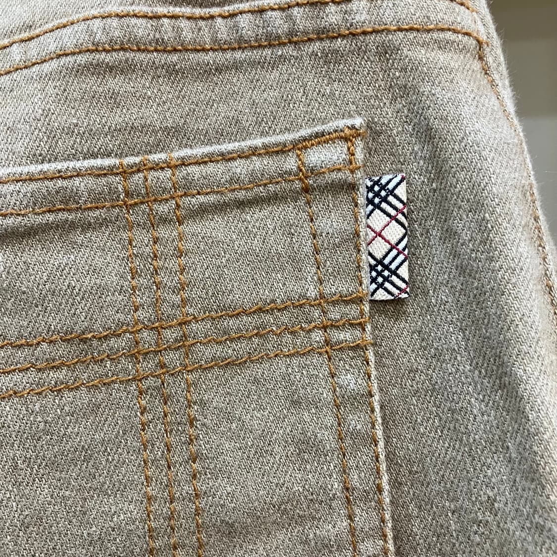 버버리 베이지 스트레이트 코튼 팬츠 36 상품이미지5