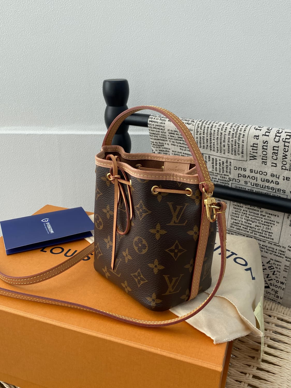 루이비통 모노그램 나노노에 크로스백 상품이미지5