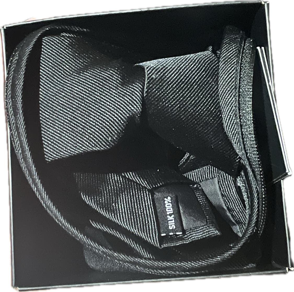 무신사 스탠다드 오토매틱 실크 솔리드 넥타이 블랙 새상품 상품이미지4