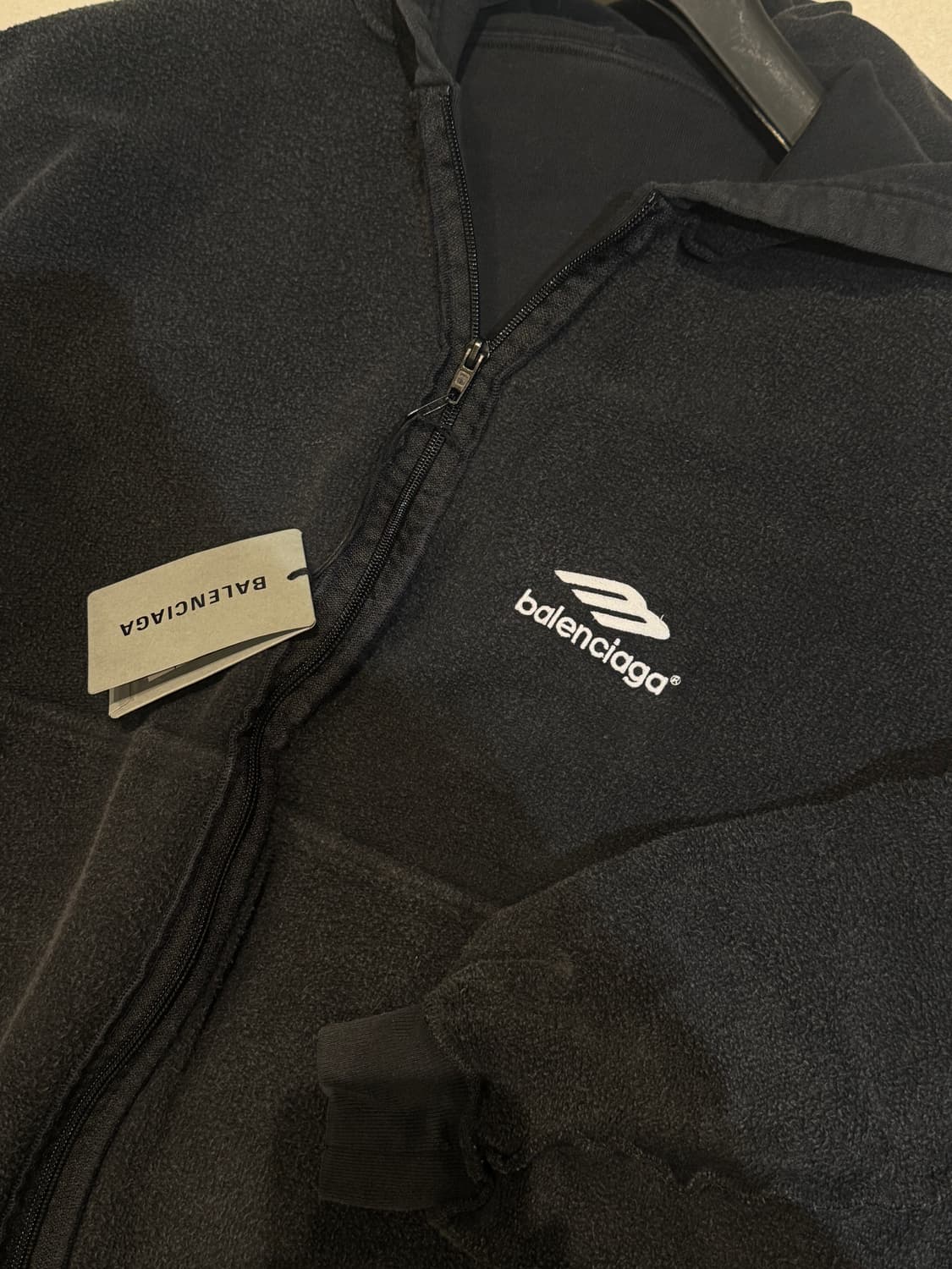 발렌시아가 3B 스포츠 아이콘 인사이드 아웃 집업 후드 페이디드 블랙 상품이미지3
