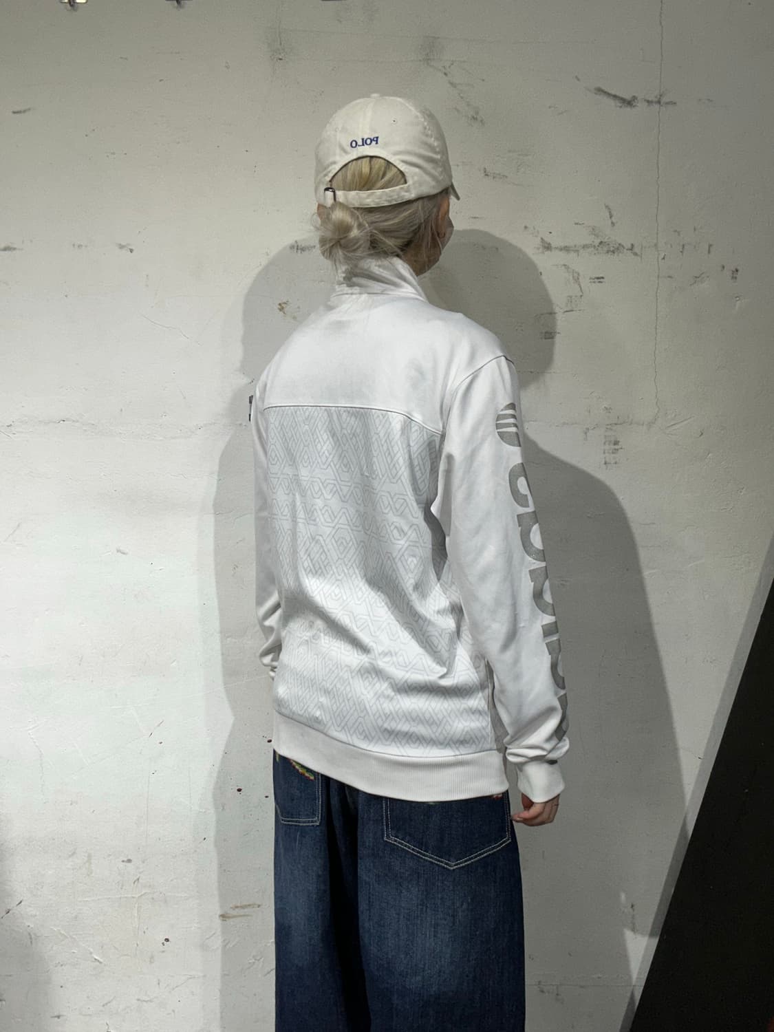 아디다스 화이트 실버 오버핏 올드스쿨 트랙탑 져지 M 상품이미지3