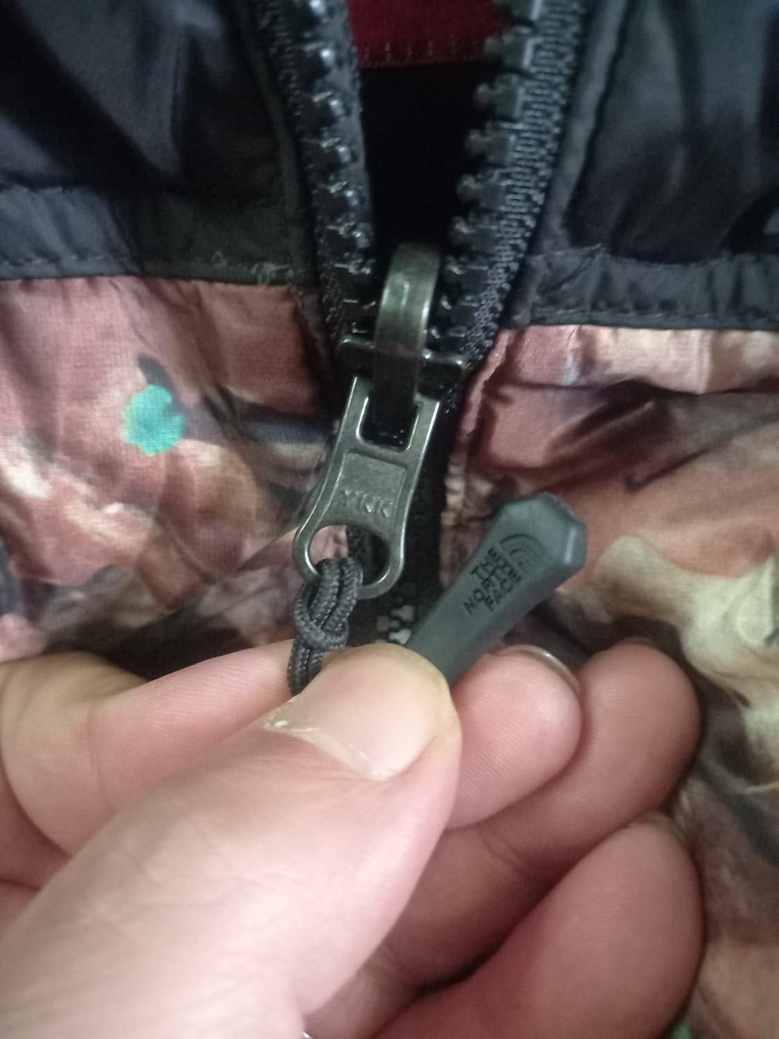 슈프림노스페이스 눕시패딩 M 상품이미지6