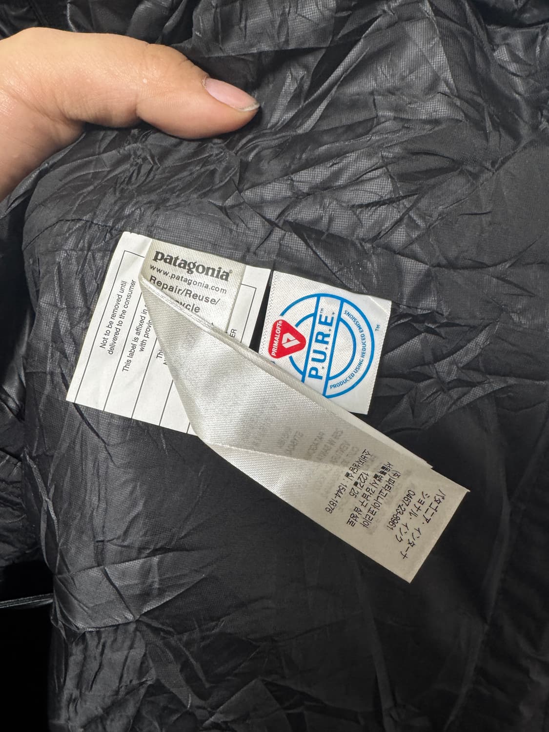 파타고니아 남성 경량패딩 조끼 블랙 L 상품이미지6