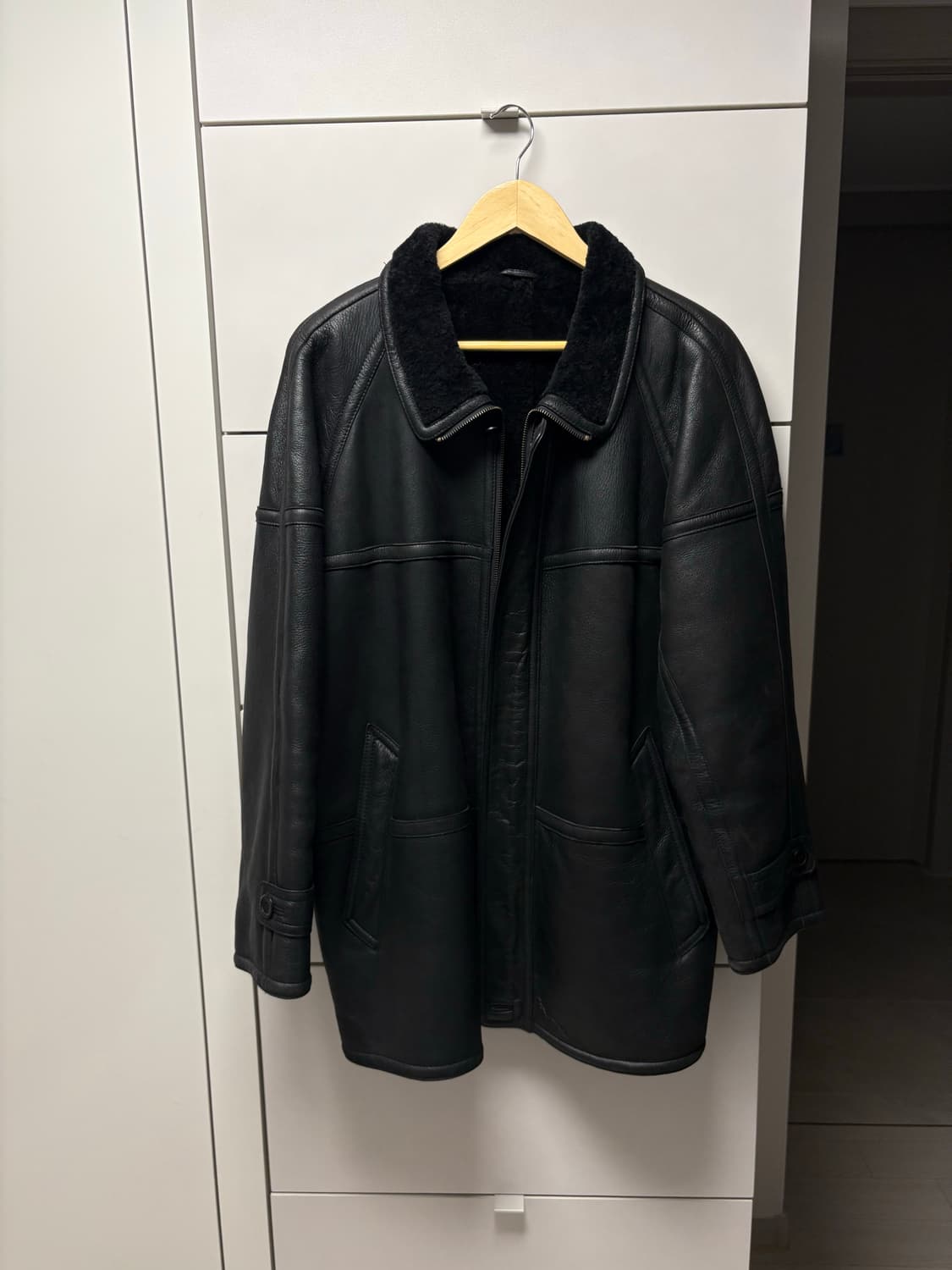 빈티지 블랙 무스탕 하프 코트 100사이즈 상품이미지1