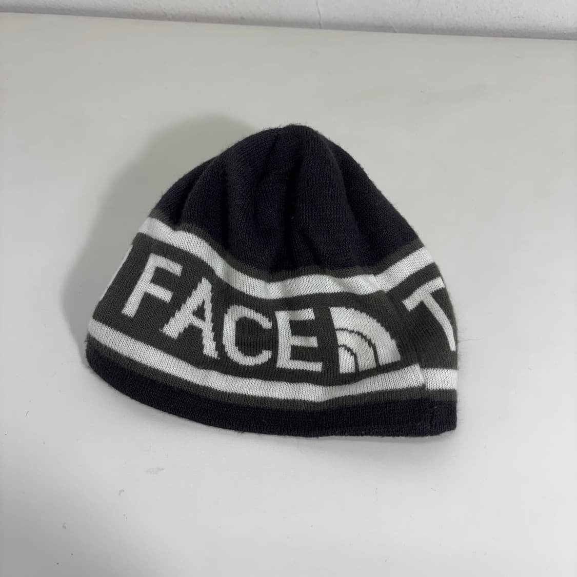 M 노스페이스 챠콜 울 숏비니 상품이미지3