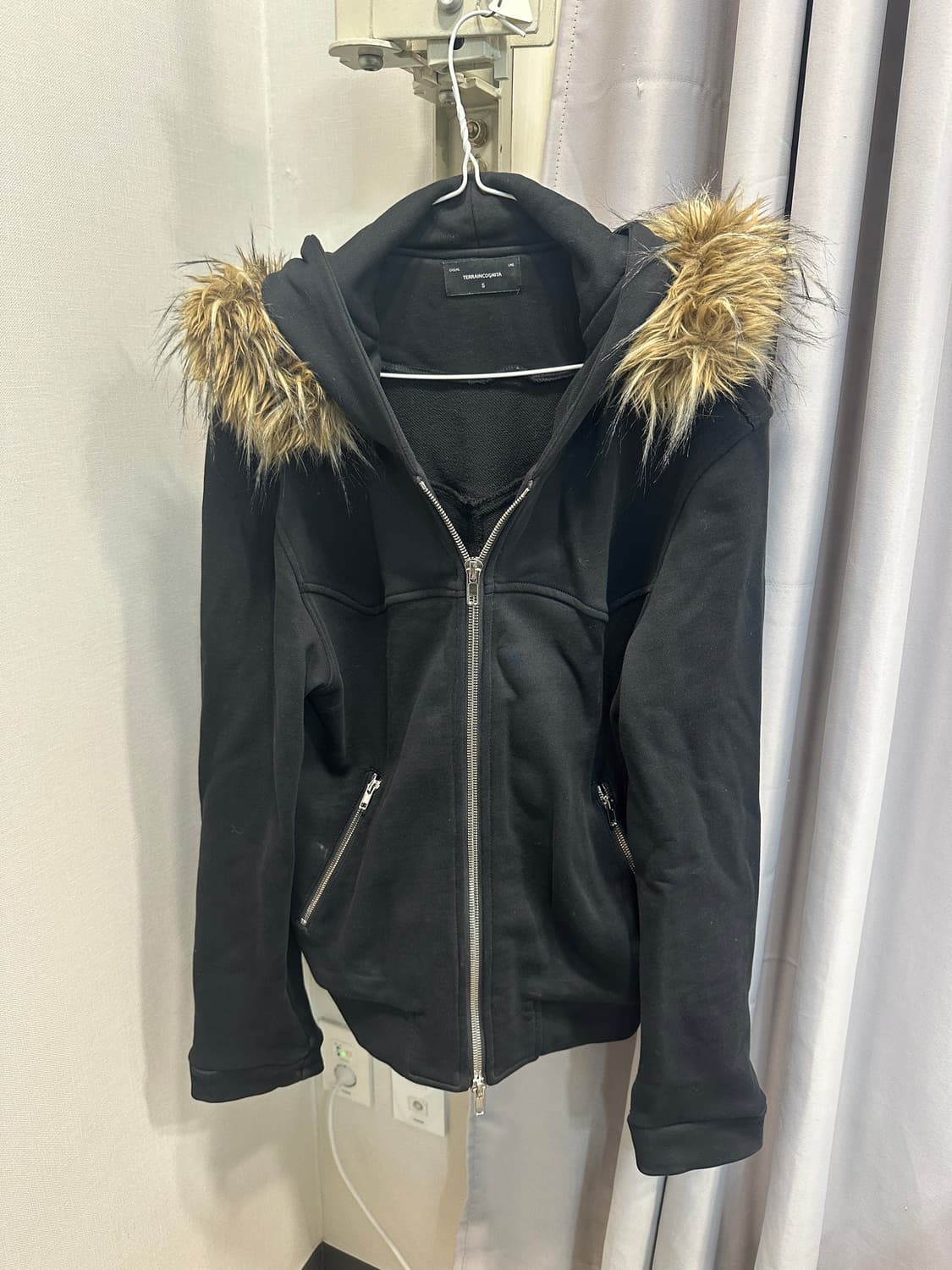 퍼 후드 집업 상품이미지3