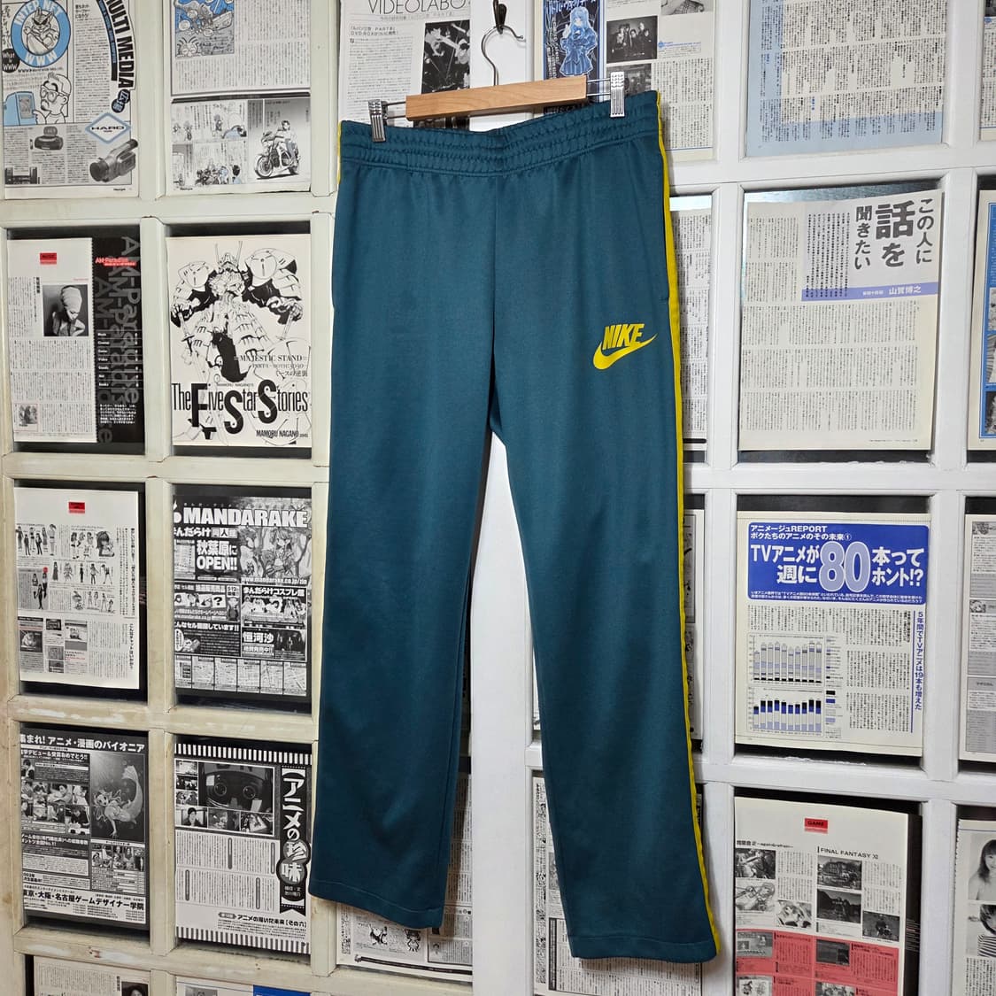 나이키 그린 사이드라인 스우시 트랙팬츠 상품이미지2