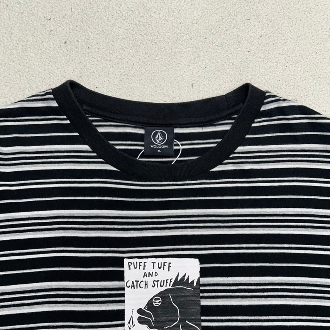 VOLCOM 스트라이프 반팔 XL 상품이미지5