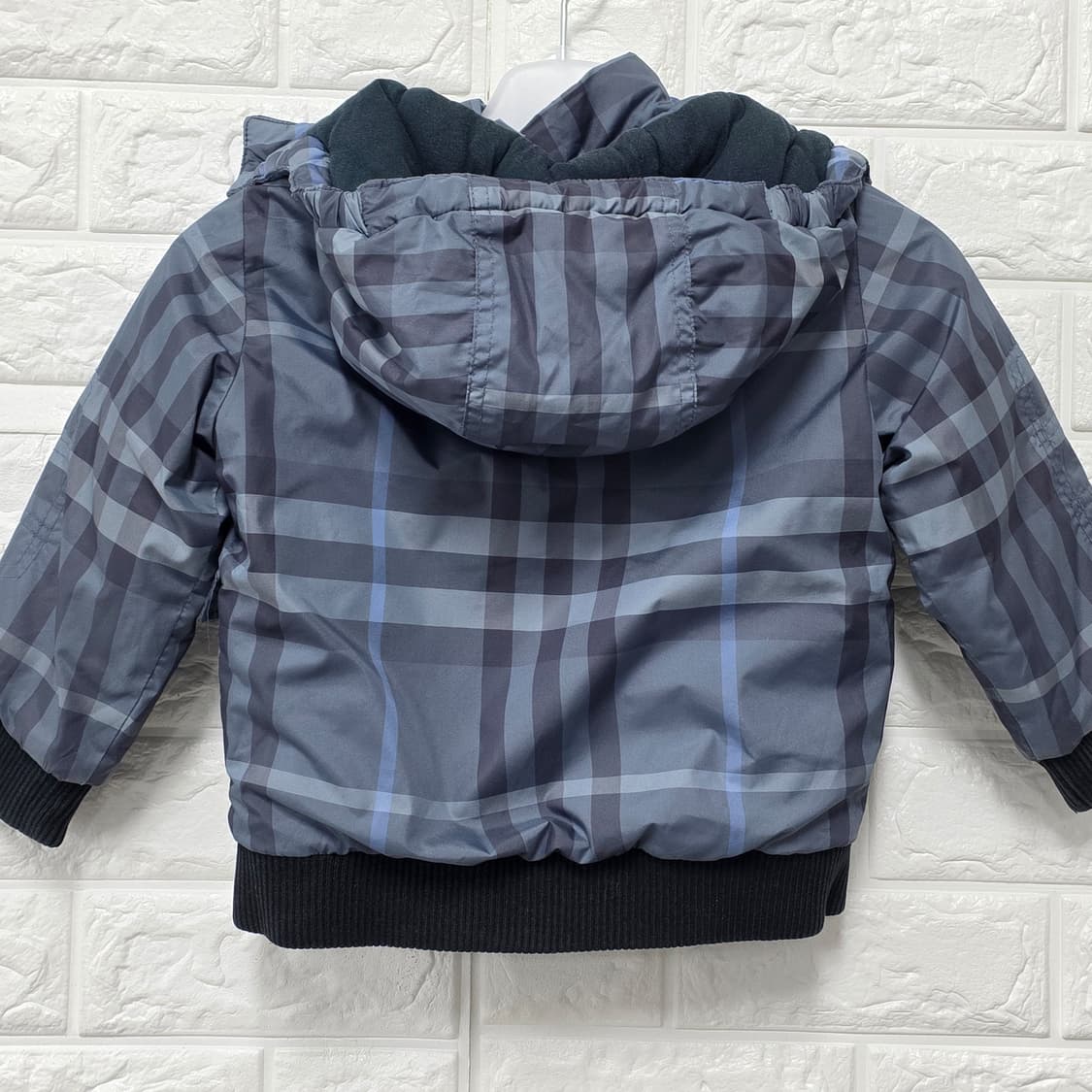 택포) 버버리 키즈 패딩 자켓 3Y 상품이미지4