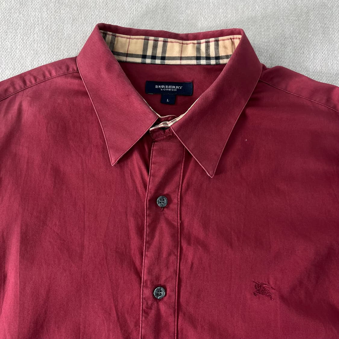 100 버버리 백화점택 기마로고 버건디 셔츠 상품이미지2