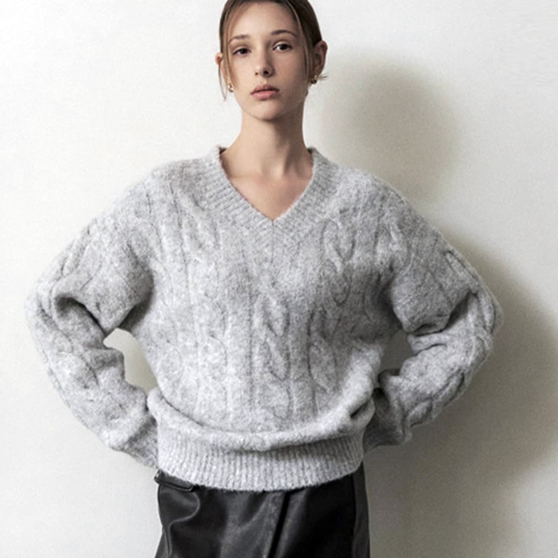 아티드(ARTID) 알파카 케이블니트 프리사이즈 상품이미지1