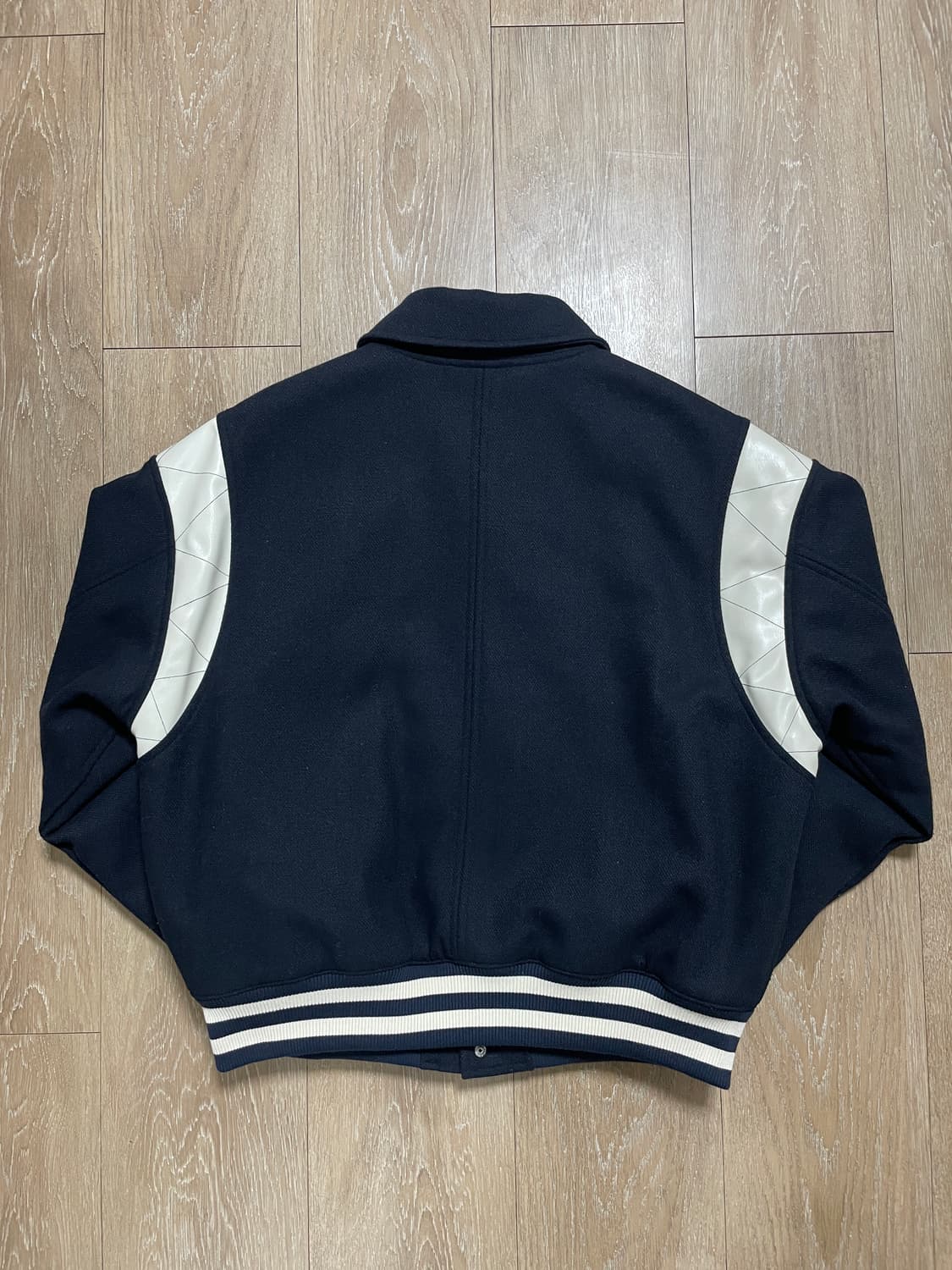 벌스데이수트 바시티 다크네이비 상품이미지2