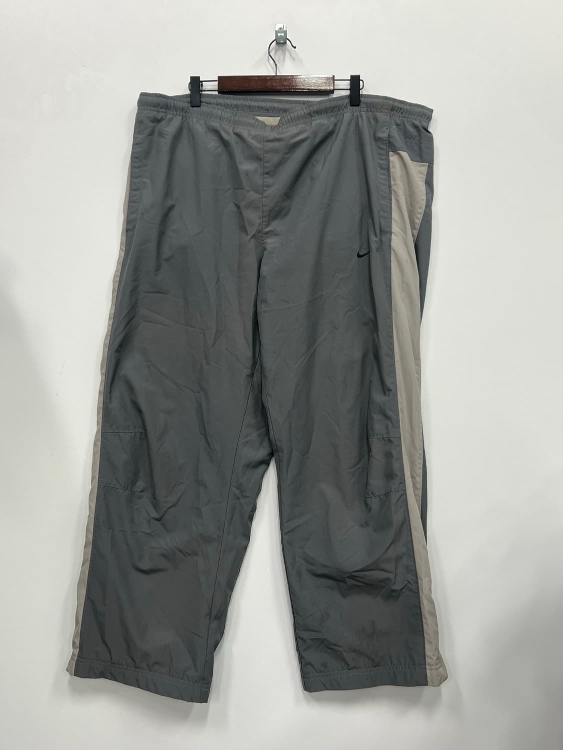 나이키 회색 팬츠  상품이미지1