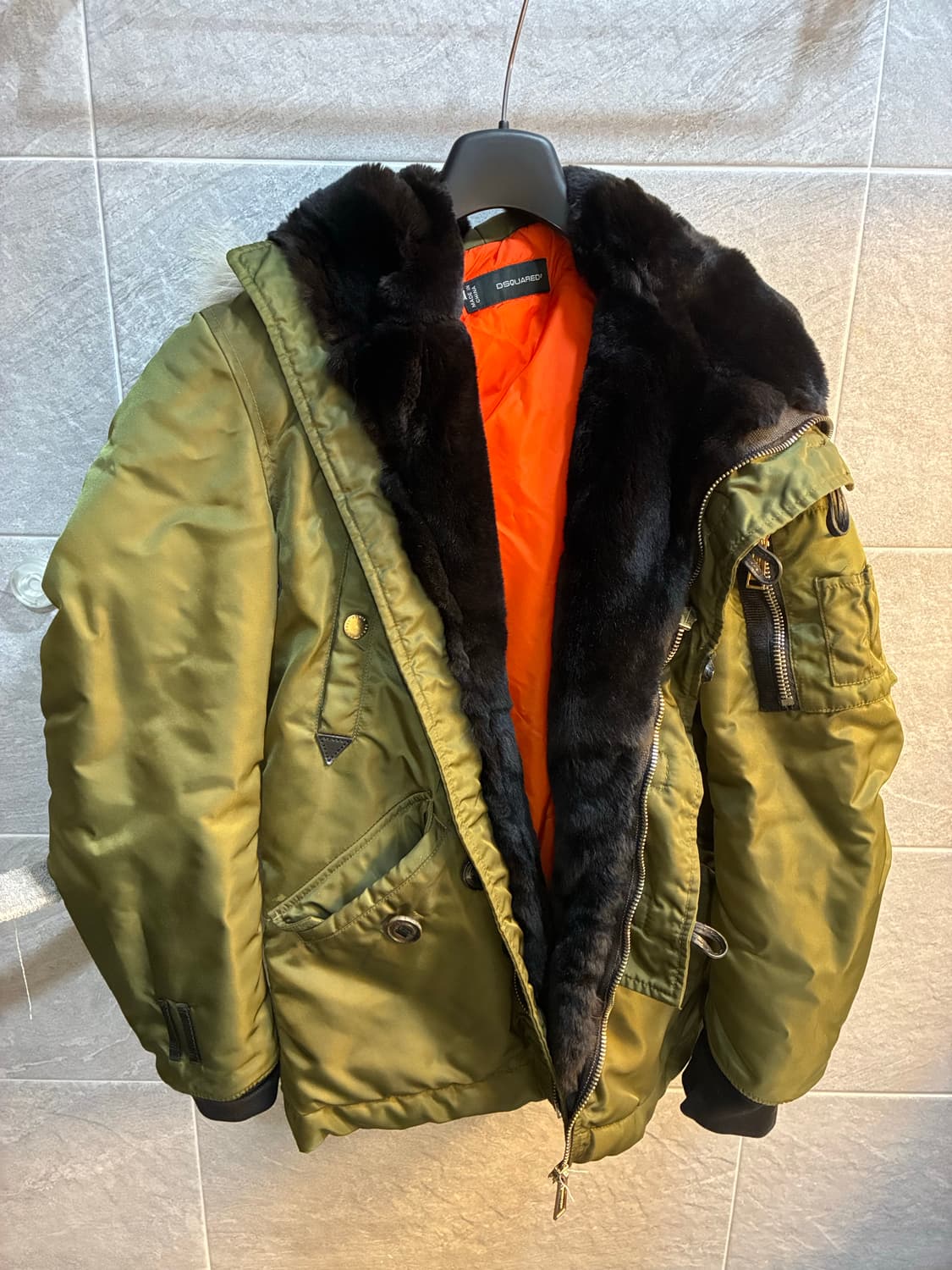 디스퀘어드 패딩 상품이미지1