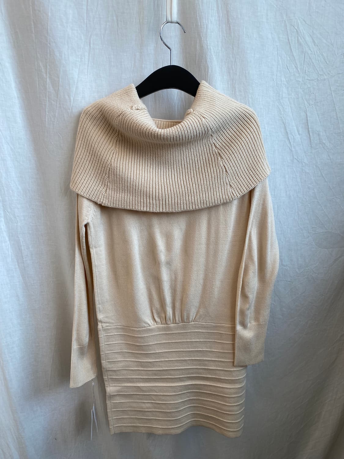 LA DO DA 아이보리 하이넥 니트(M/미사용품) 상품이미지6