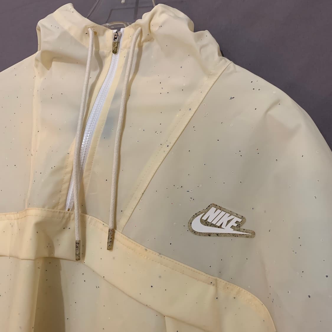 M 나이키 우먼스 얼쓰 데이 아노락 후드 바람막이 자켓 상품이미지3