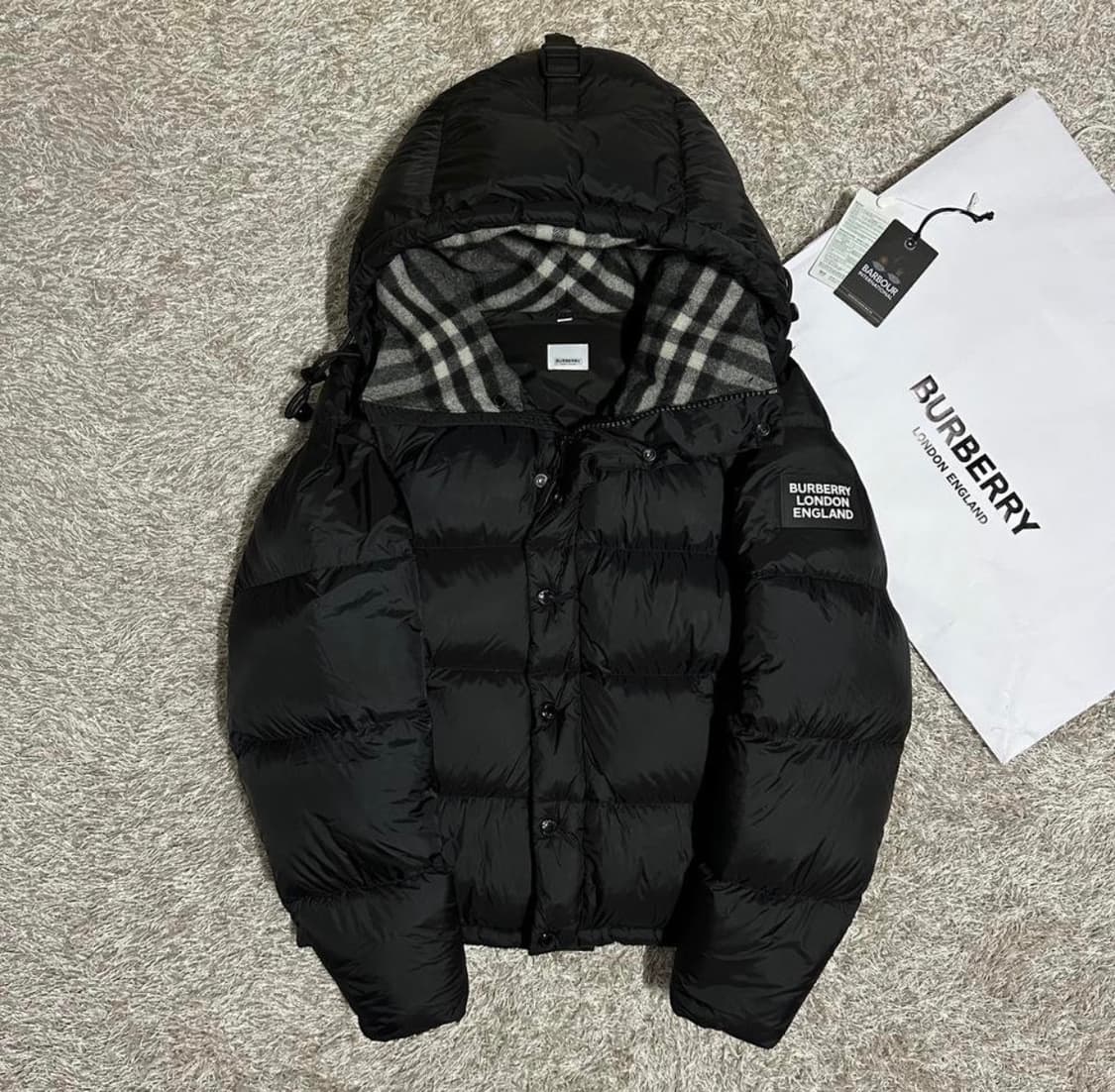 [리오브] 버버리 빈티지 체크 디테처블 패딩 상품이미지2