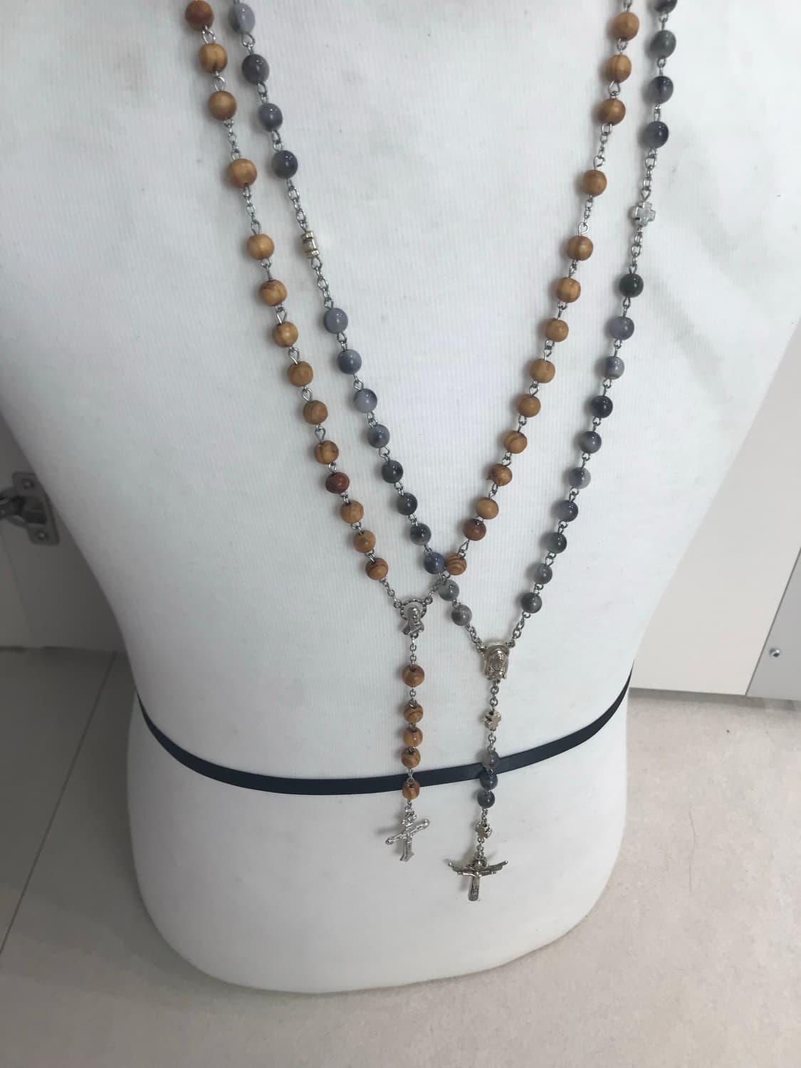 Vintage rosary cross pendant necklace 상품이미지2