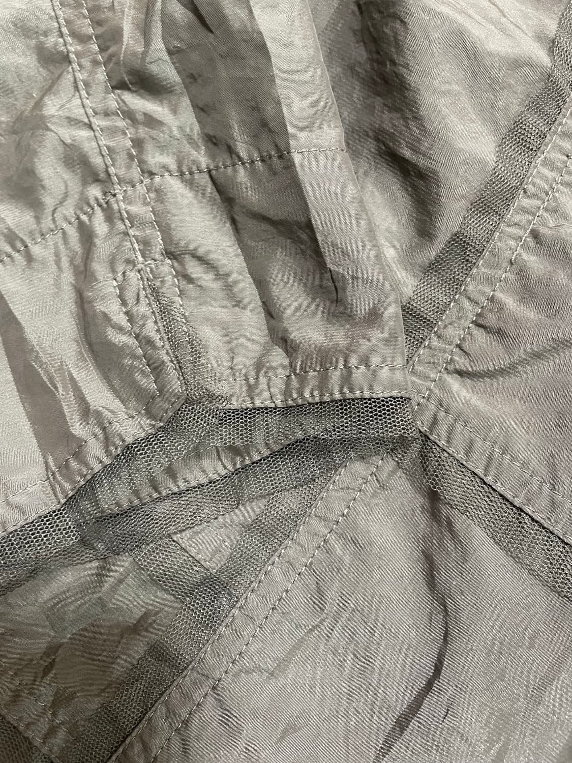    망사 포인트 글로시 자켓 상품이미지3