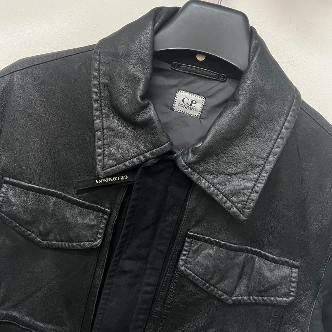 CP컴퍼니 양가죽 스웨이드 필드 자켓 95 상품이미지3