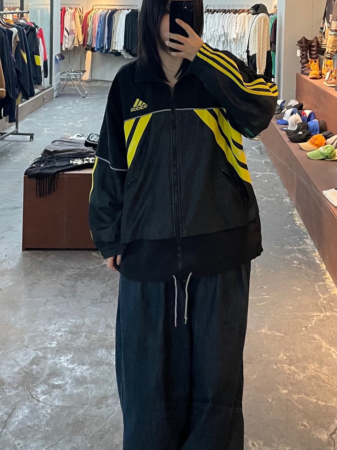 아디다스 90s 올드스쿨 바람막이 H1060 상품이미지1