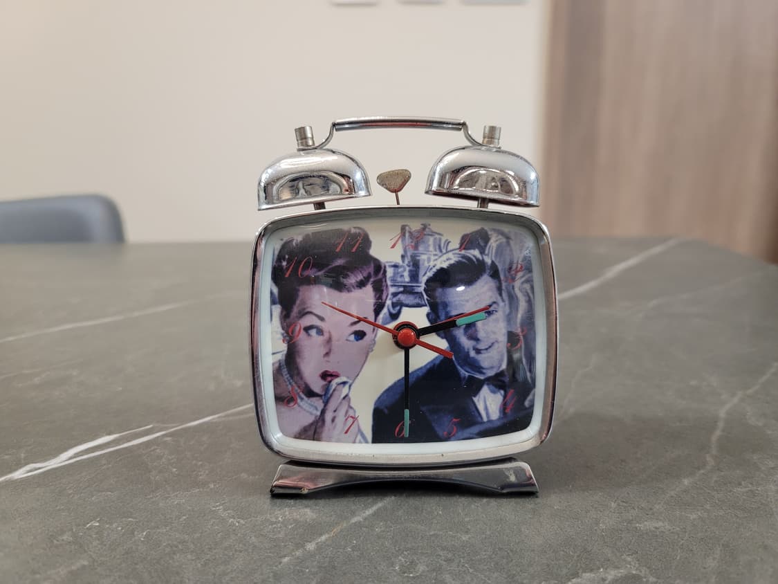 빈티지 태엽 탁상시계 상품이미지1