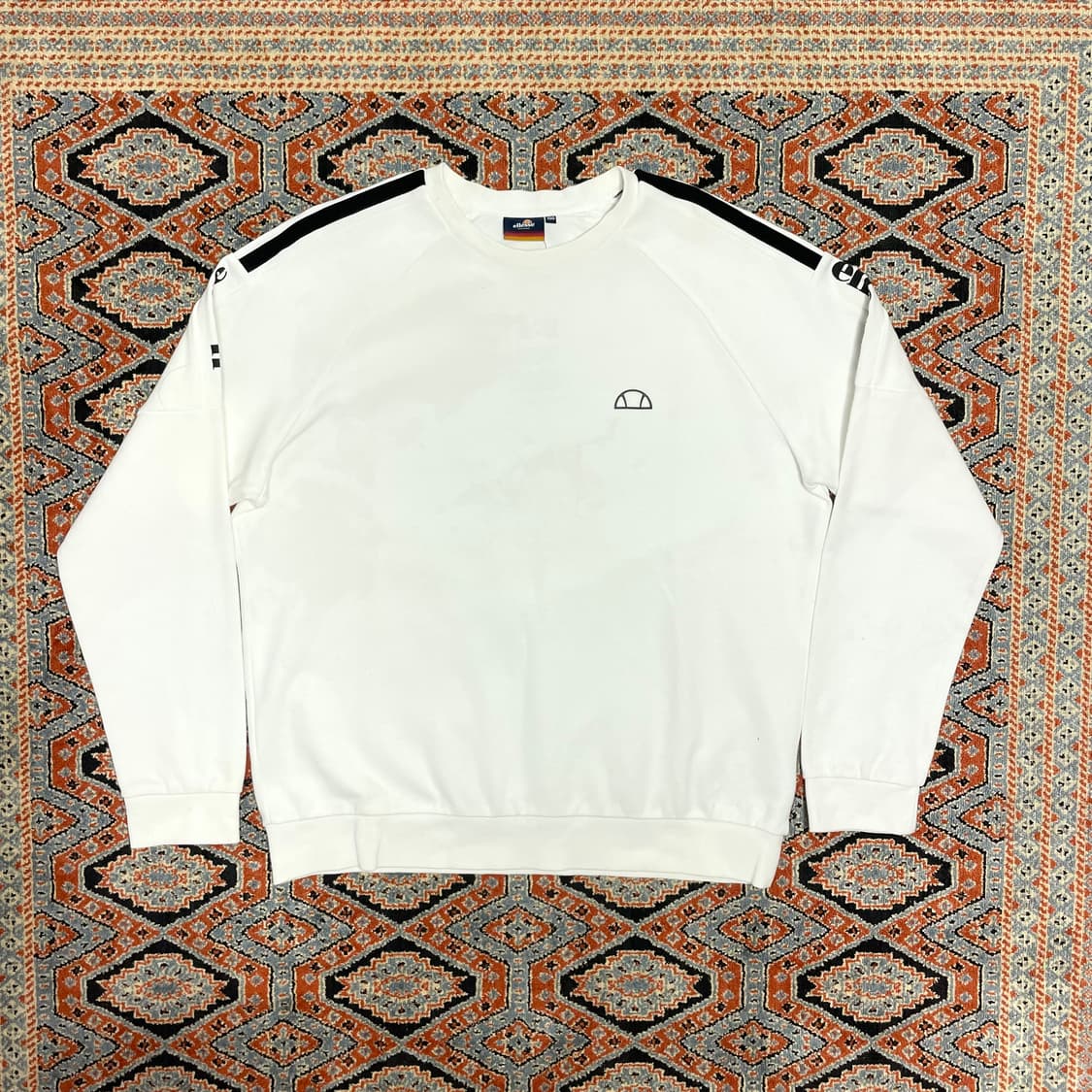 엘레쎄 화이트 맨투맨 티셔츠 남성100 상품이미지1