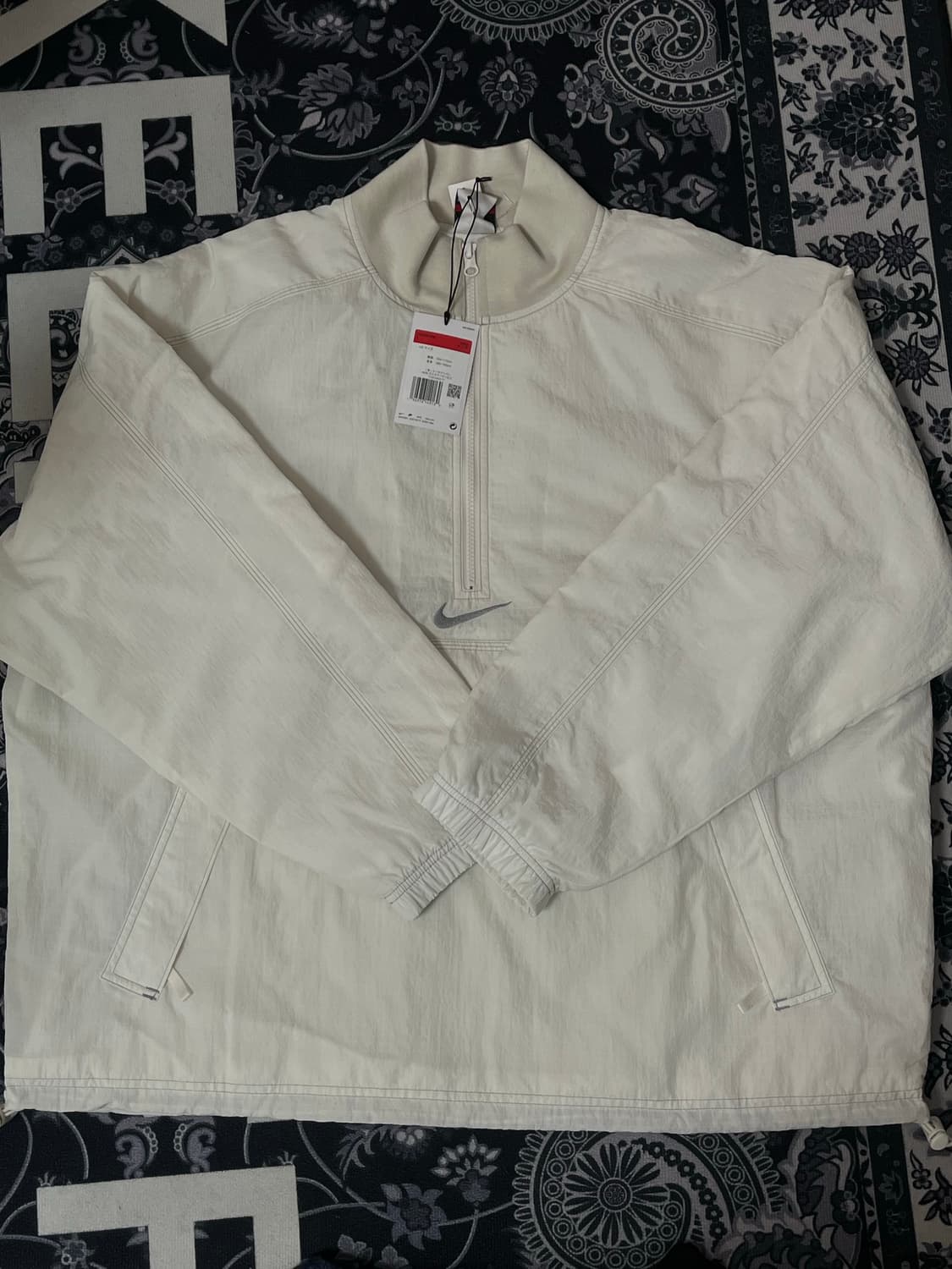 슈프림 x 나이키 립스탑 풀오버 화이트 상품이미지1