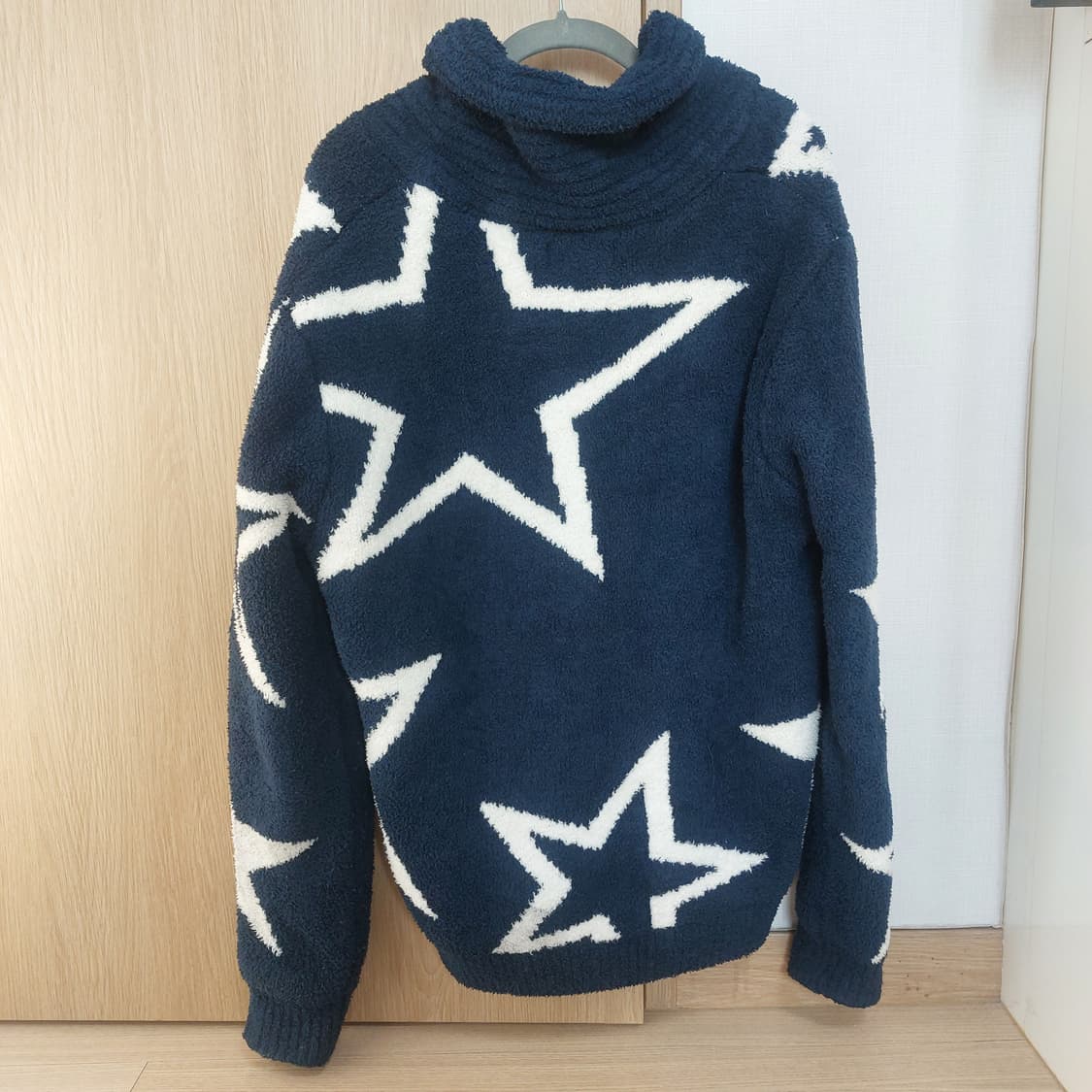 Star Pattern Navy Cardigan 상품이미지4