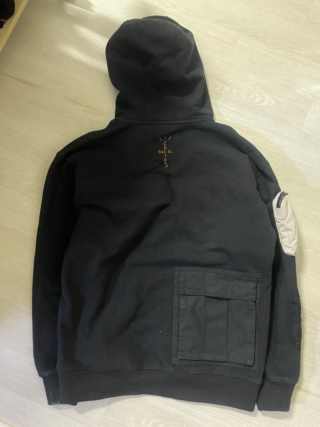 나이키 트래비스 스캇 NRG AG 유틸리티 후드 블랙  상품이미지3