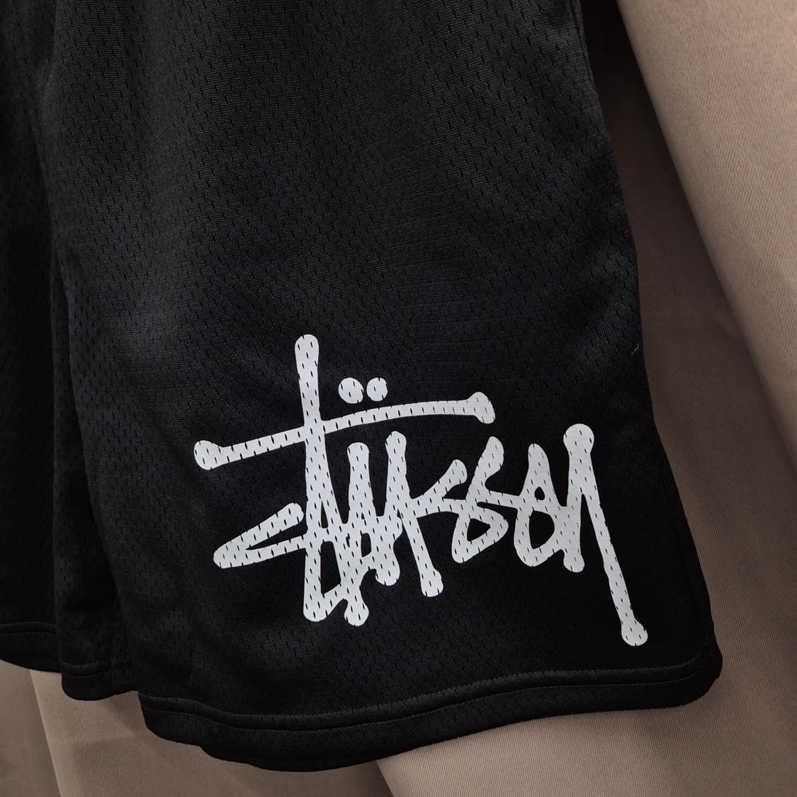 스투시 매쉬 쇼츠 빅 베이직 블랙 L 상품이미지2