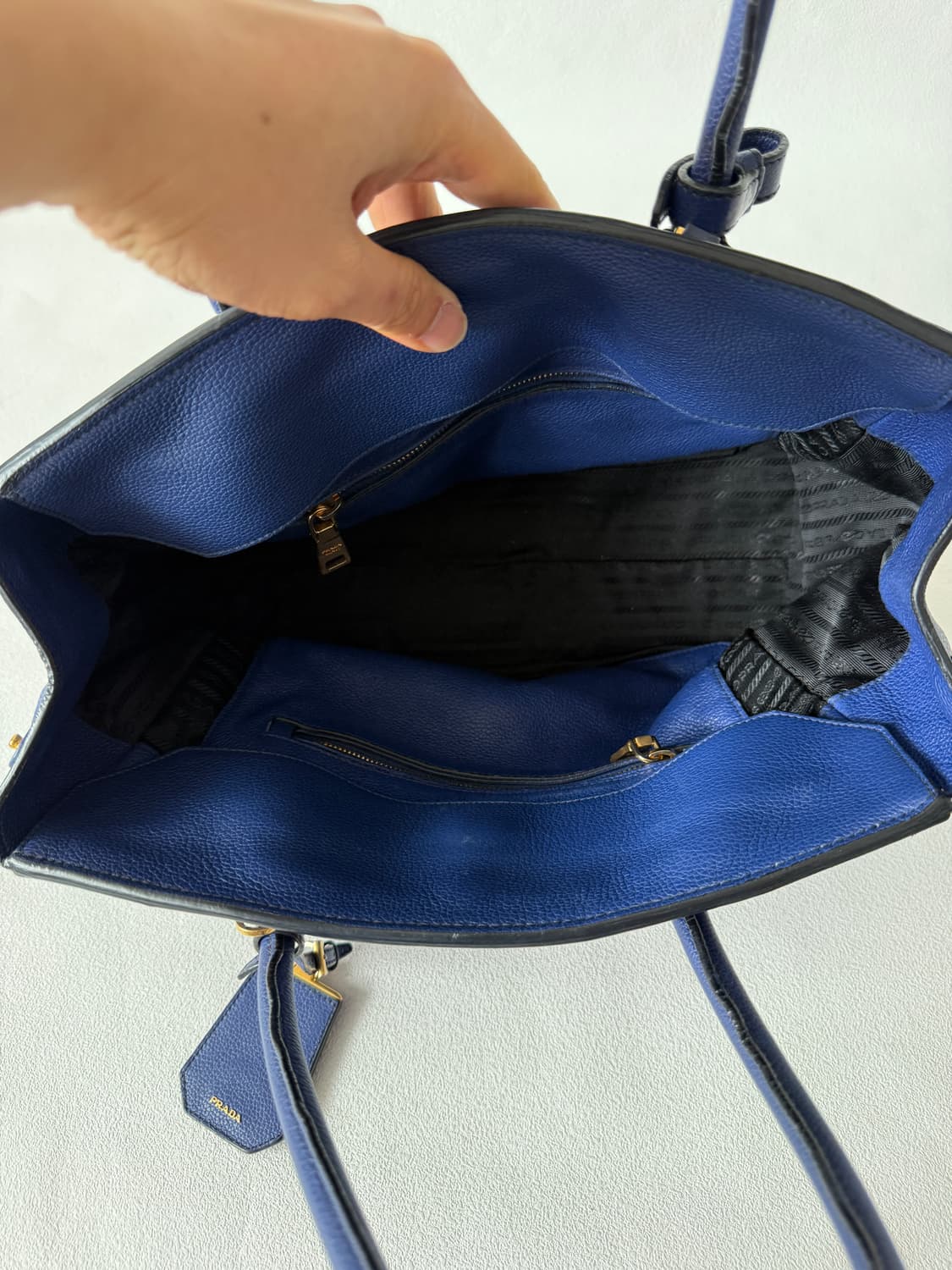 프라다(PRADA) 레더 토트백(크로스 가능) 상품이미지8