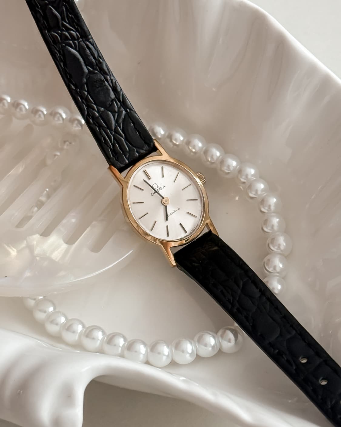 오메가 제네브 수동 오벌 시계 상품이미지1