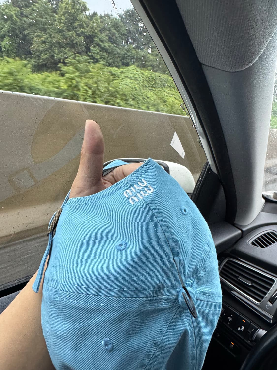 Nptsss 미우미우 하늘색 새제품 상품이미지2