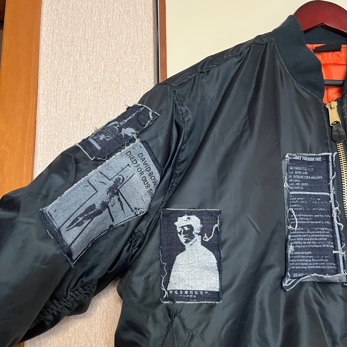 stuart trevor 올세인츠 빈티지 패치워크 봄버자켓 상품이미지4