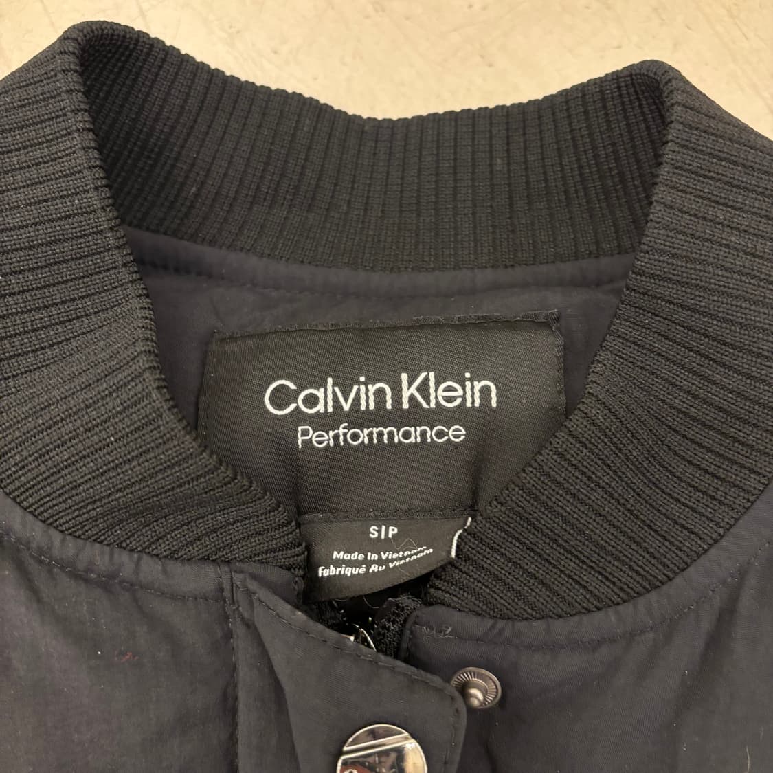 캘빈클라인 퍼포먼스 빅로고 푸퍼 롱패딩 상품이미지4