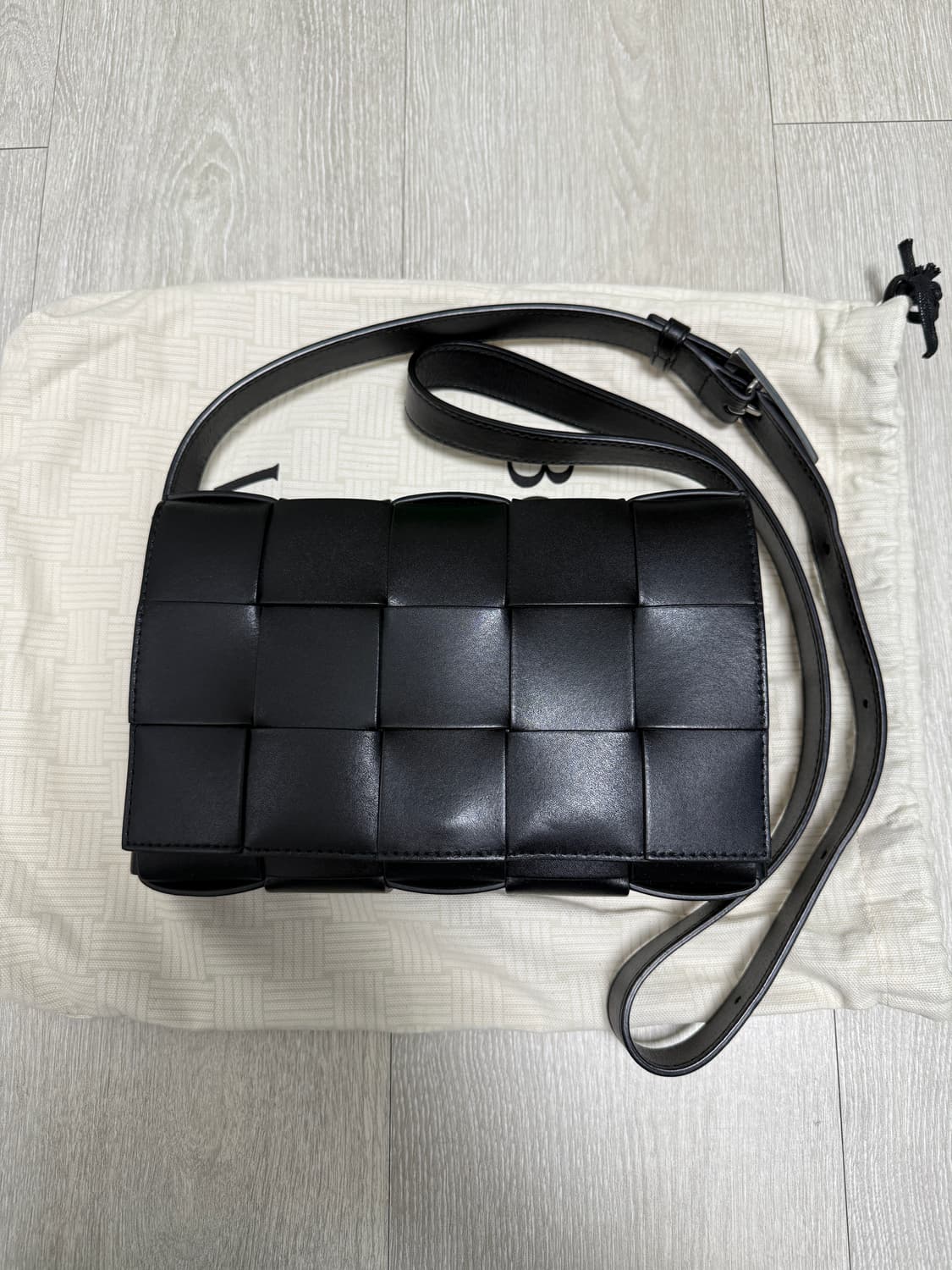 보테가베네타 카세트백 상품이미지2