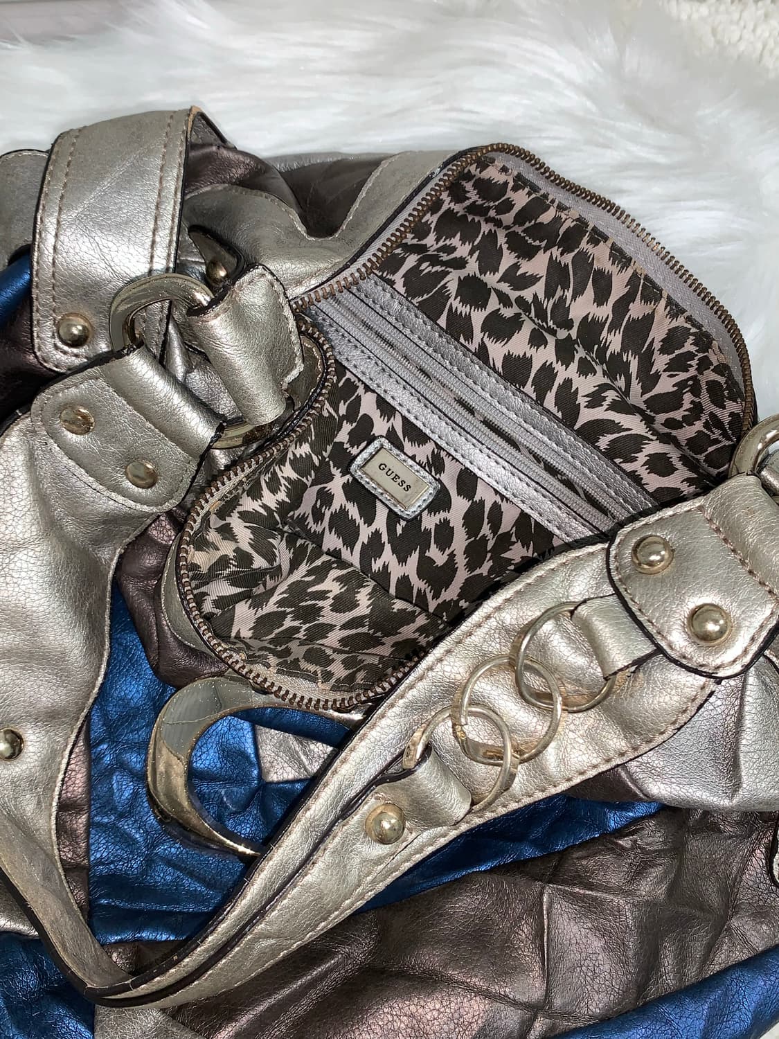 희귀 매물 00s GUESS BIG bag 상품이미지1