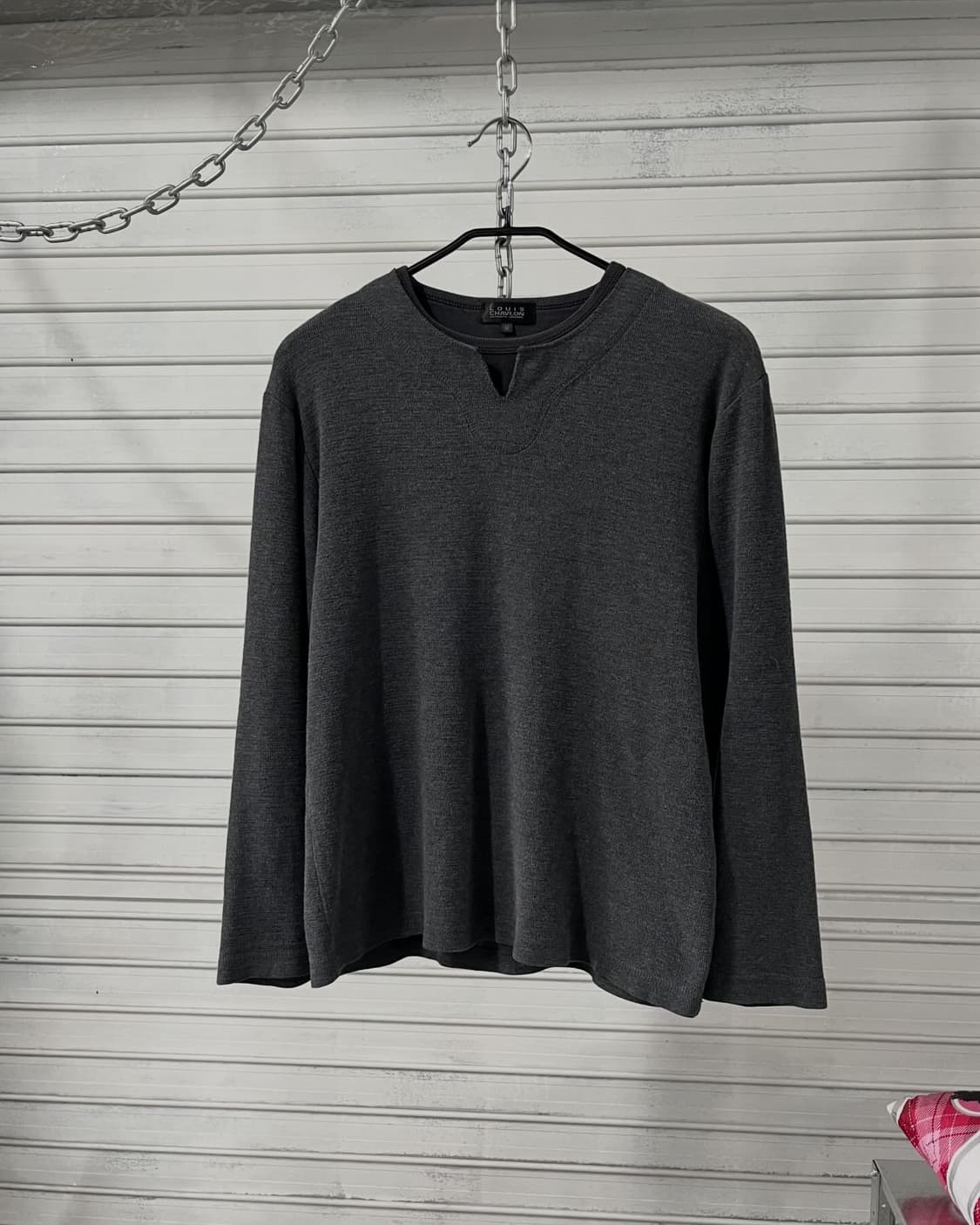 Louis Chavlon long tee 상품이미지2