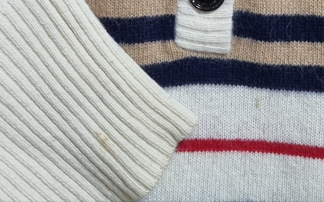 38사이즈) 버버리 블루라벨 하프버튼 후드 니트 상품이미지5