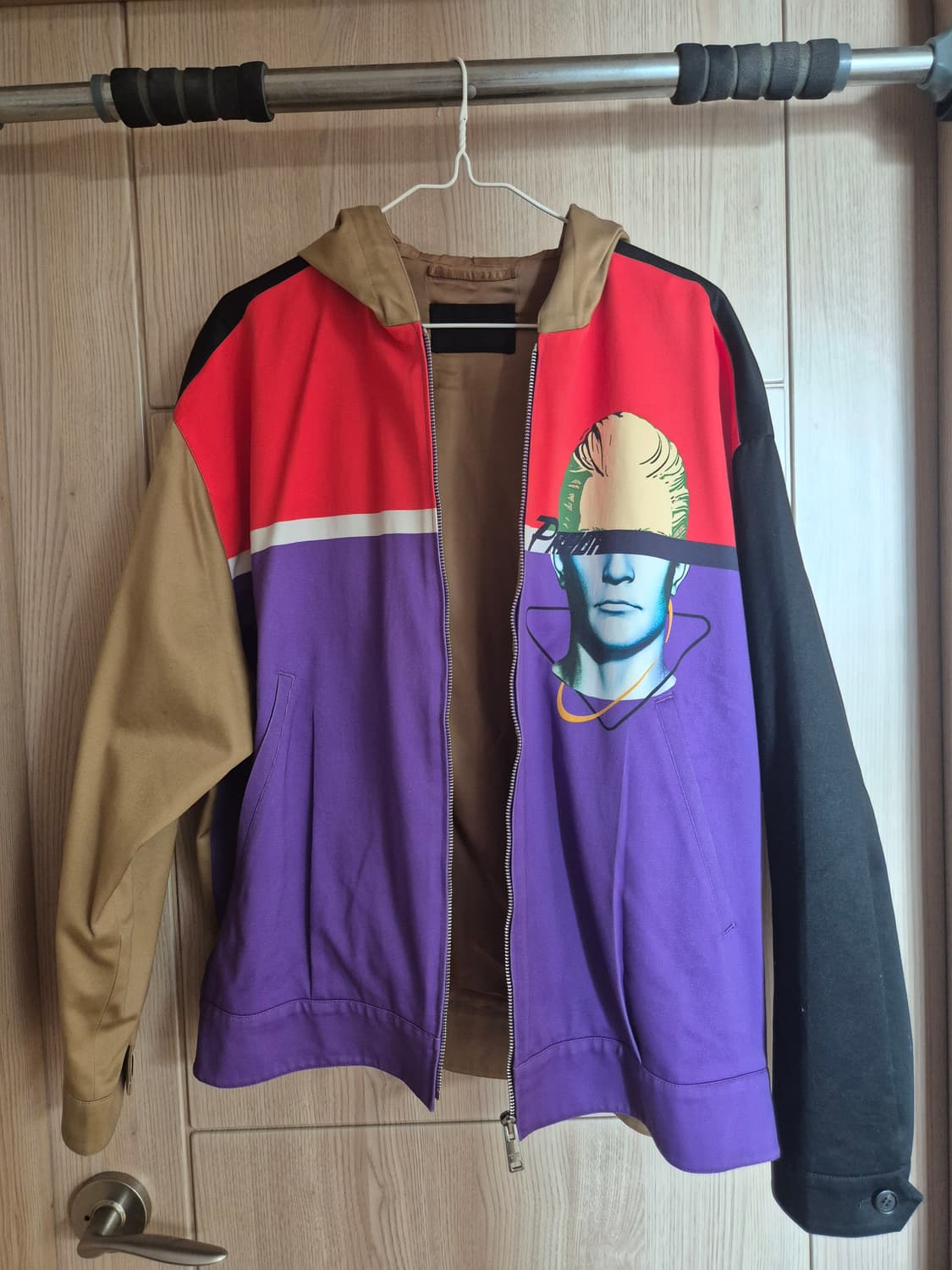 프라다 후디 자켓 SS20 컬렉션 피스 상품이미지1