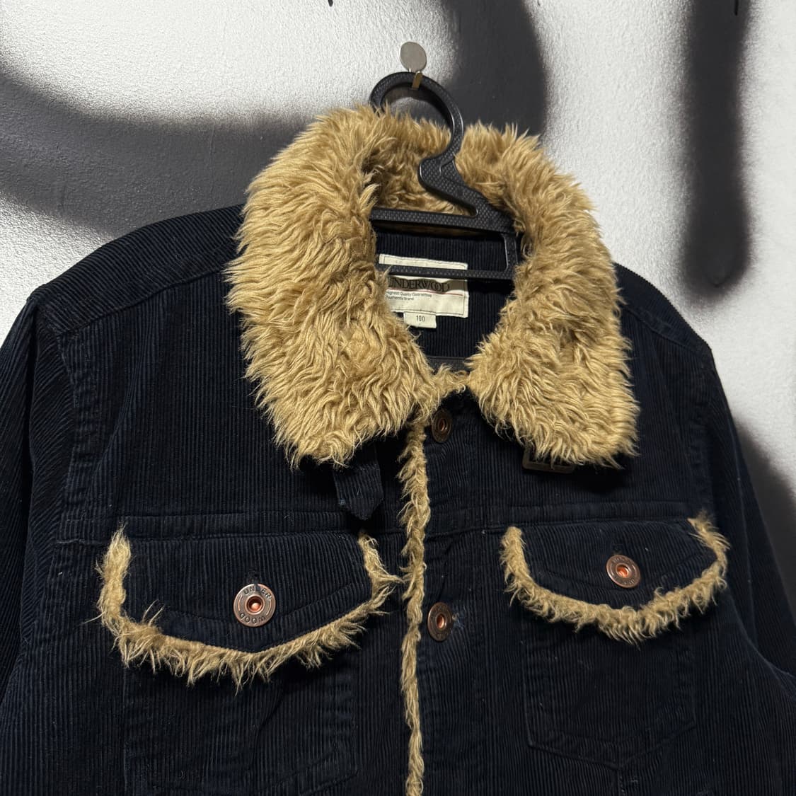 UnderWood 언더우드 코듀로이 골덴 퍼 디테일 트러커 자켓 상품이미지3