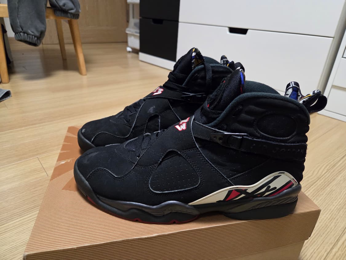 나이키 에어 조던 8 레트로 플레이 오프 상품이미지2