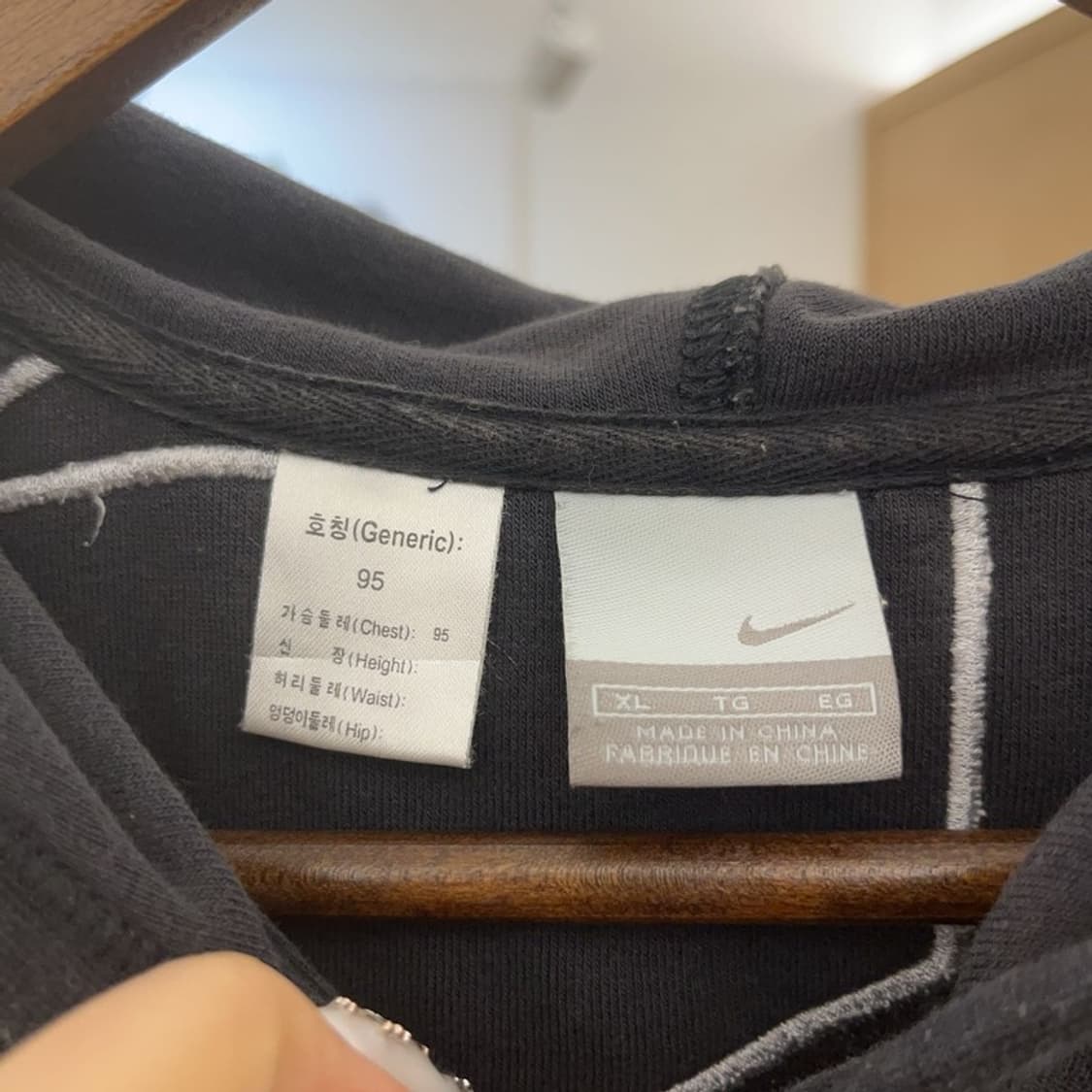 나이키 스포티 캐주얼 벨벳 빅로고 후드집업 XL C08807 상품이미지5