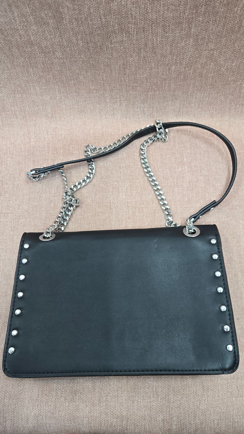자라 블랙 체인 숄더백 스터드 장식 상품이미지2
