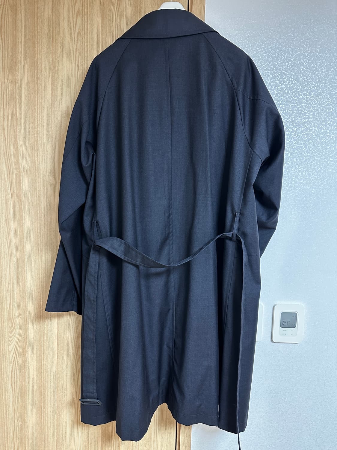 (3 현재5) 브라운야드 로브 코트 - 차콜 상품이미지3