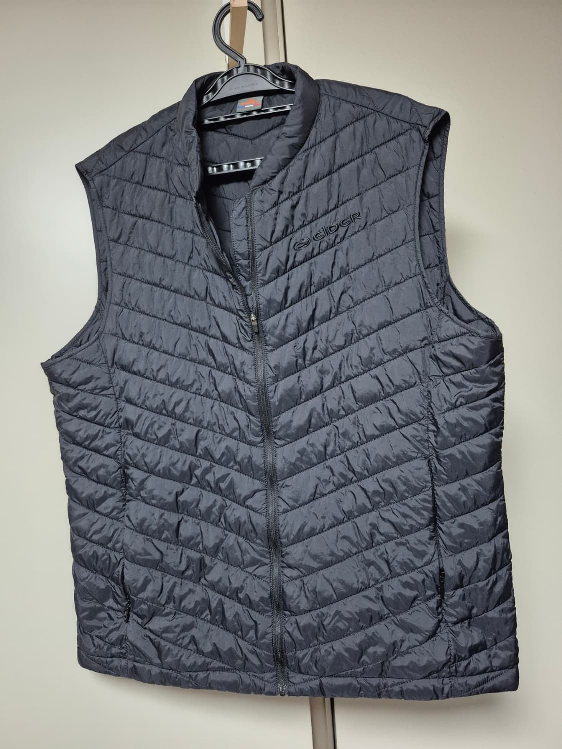 아이더 정품 오리털경량패딩조끼 105사이즈 판매합니다 상품이미지1