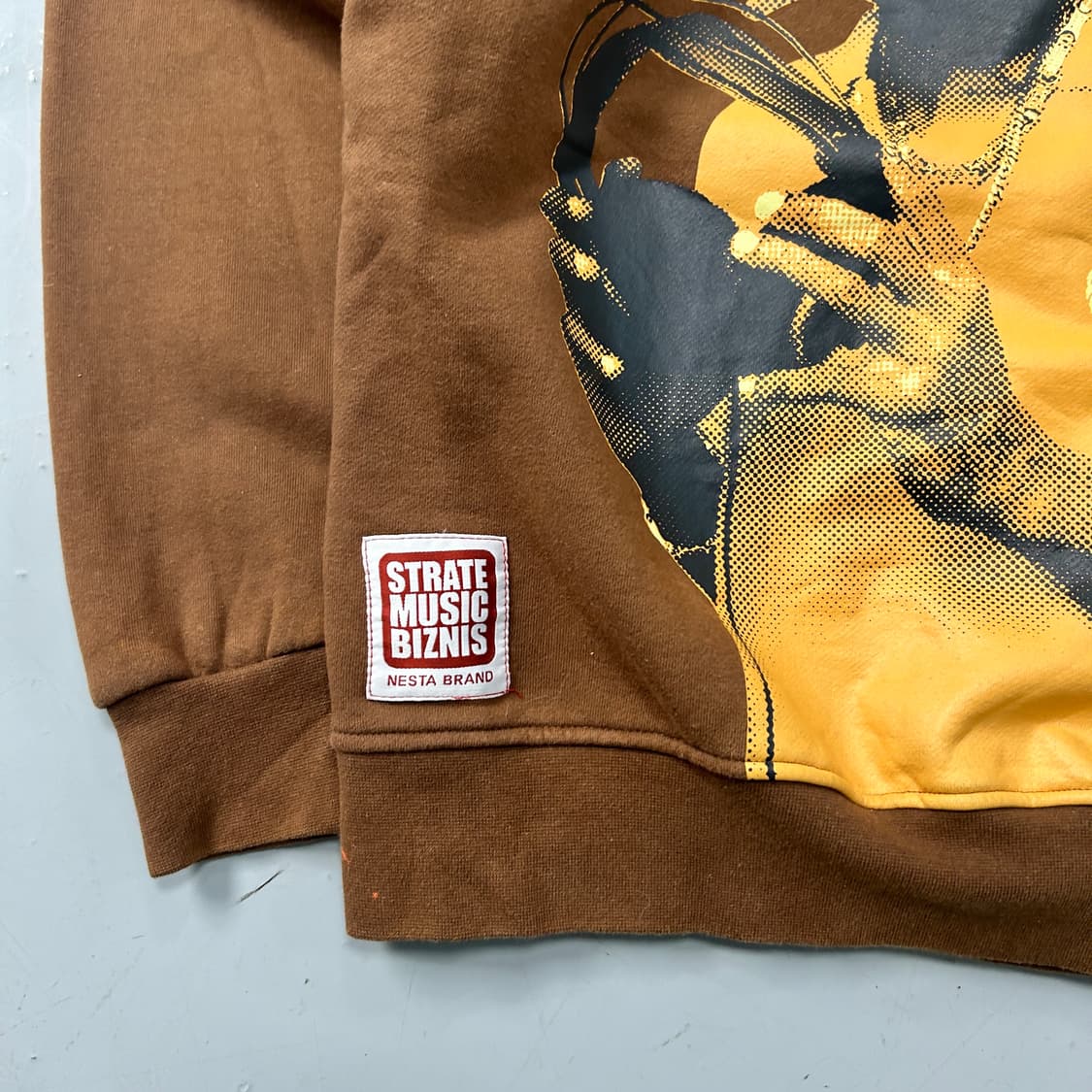 네스타 브라운 빅프린팅 집업 후디  상품이미지3