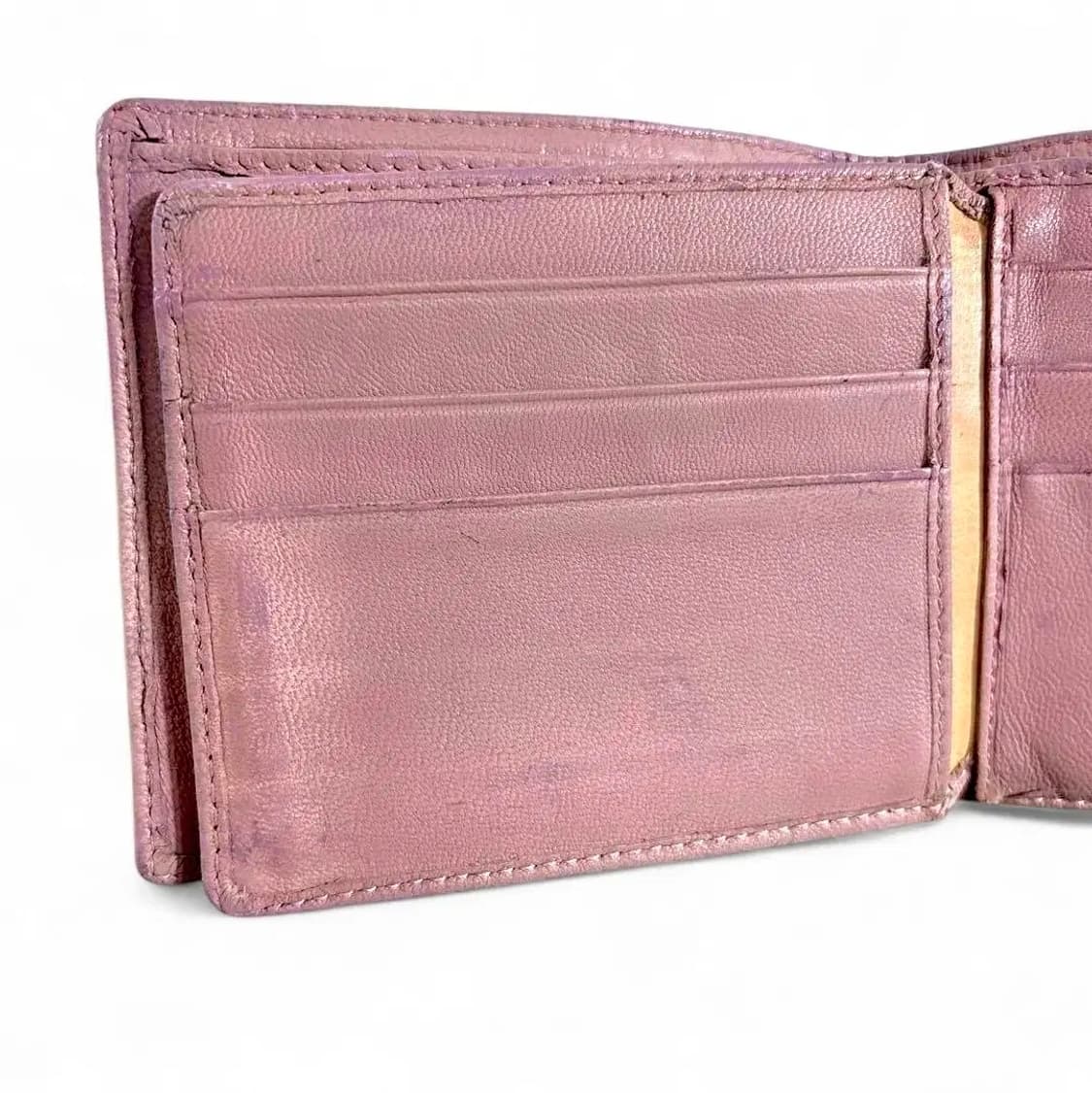 비비안 웨스트우드 엠보싱 패턴 펑키 지갑 상품이미지6